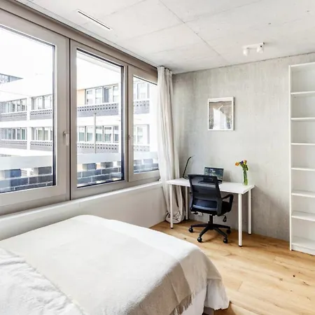 Designer-maisonette Im Industrie Chic 3,5 Apartment